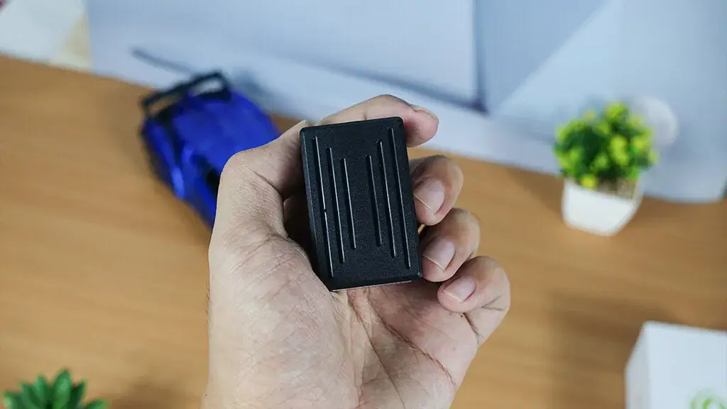gps-slim-3